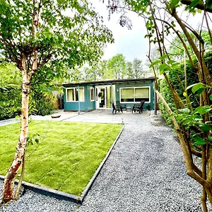 Ferienhaus Cozy Family House With Spacious Garden In The Nature Near Amsterdam